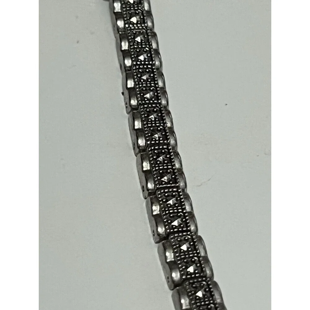 Vintage Stainless Steel Quartz Stud Watch Black Gunmetal‎ mother of Pearl